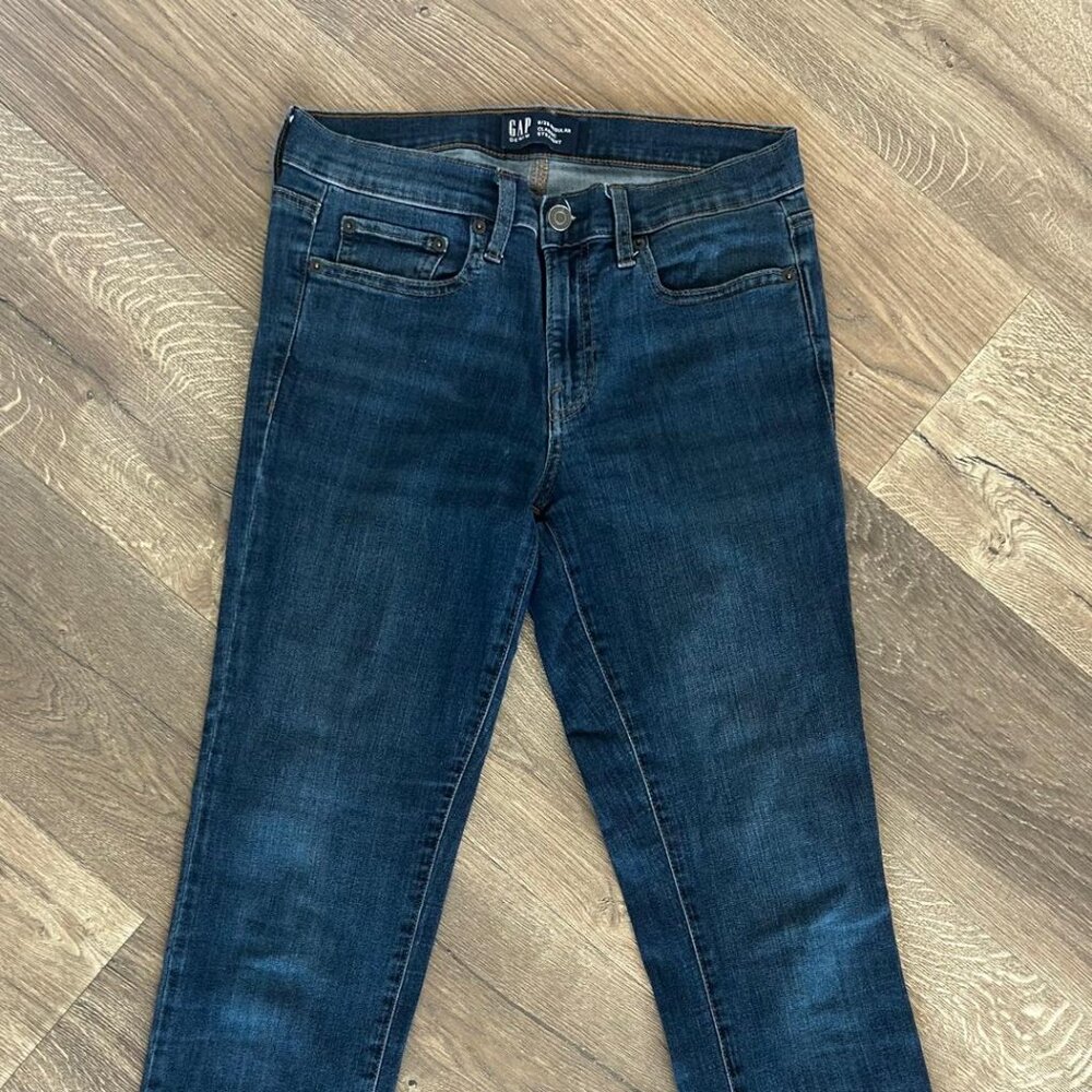 GAP Denim Perfect Straight